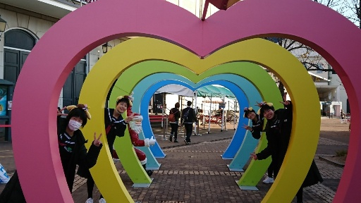 Line_612843952880965_copy_512x288